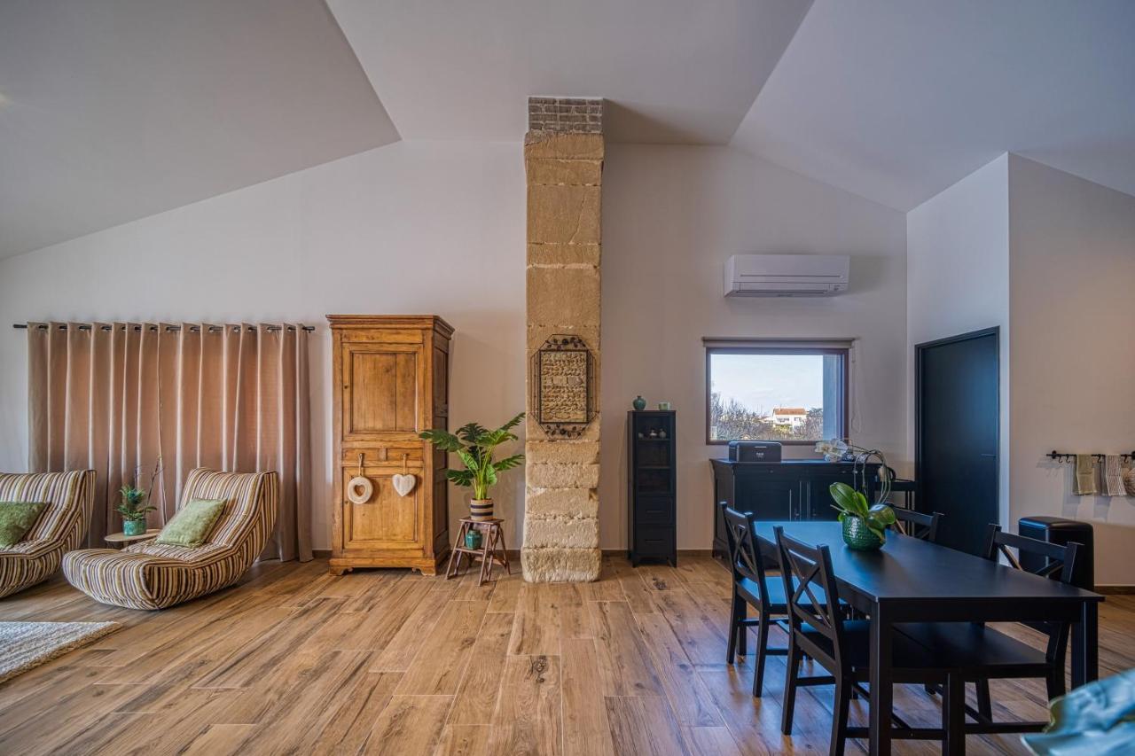 Holiday home Le Vieux Platane *