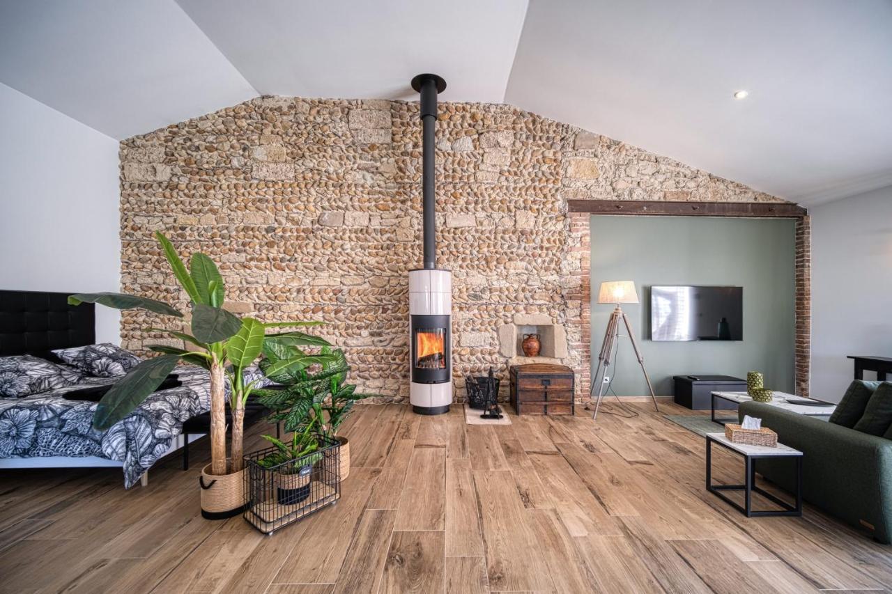 Holiday home Le Vieux Platane
